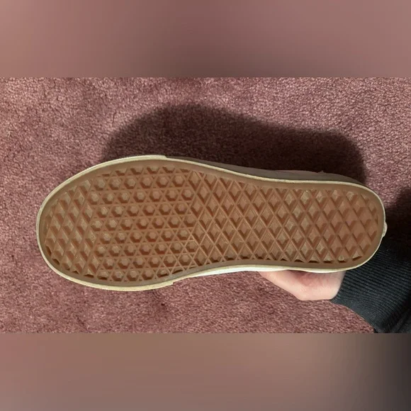 Vans - Picture 3 of 3